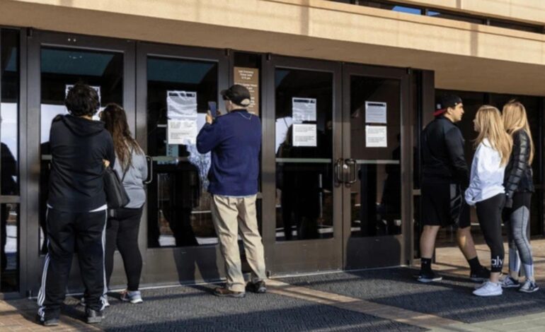 Key Democratic Senators Shaping the Government Shutdown Battle